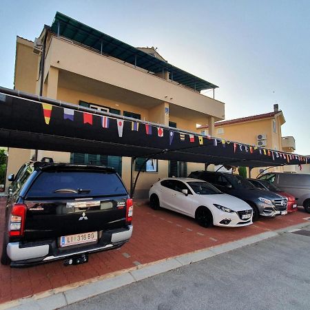 Apartments Mirica Baška Exteriér fotografie