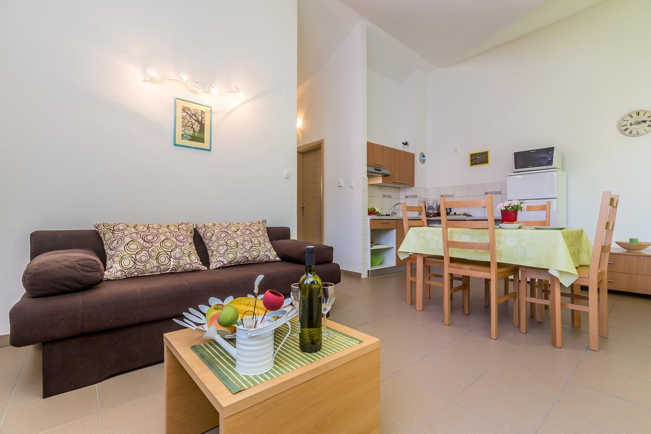 Apartments Mirica Baška Exteriér fotografie